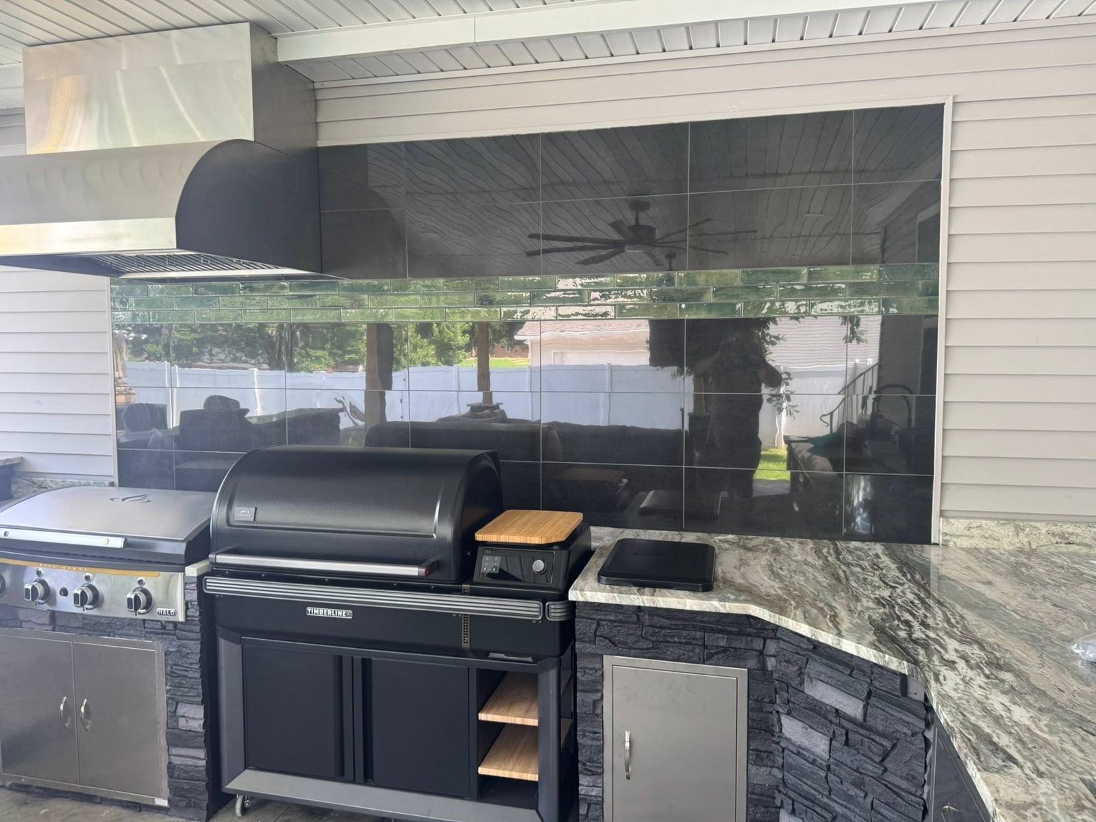 Outdoor Kitchen - Detail